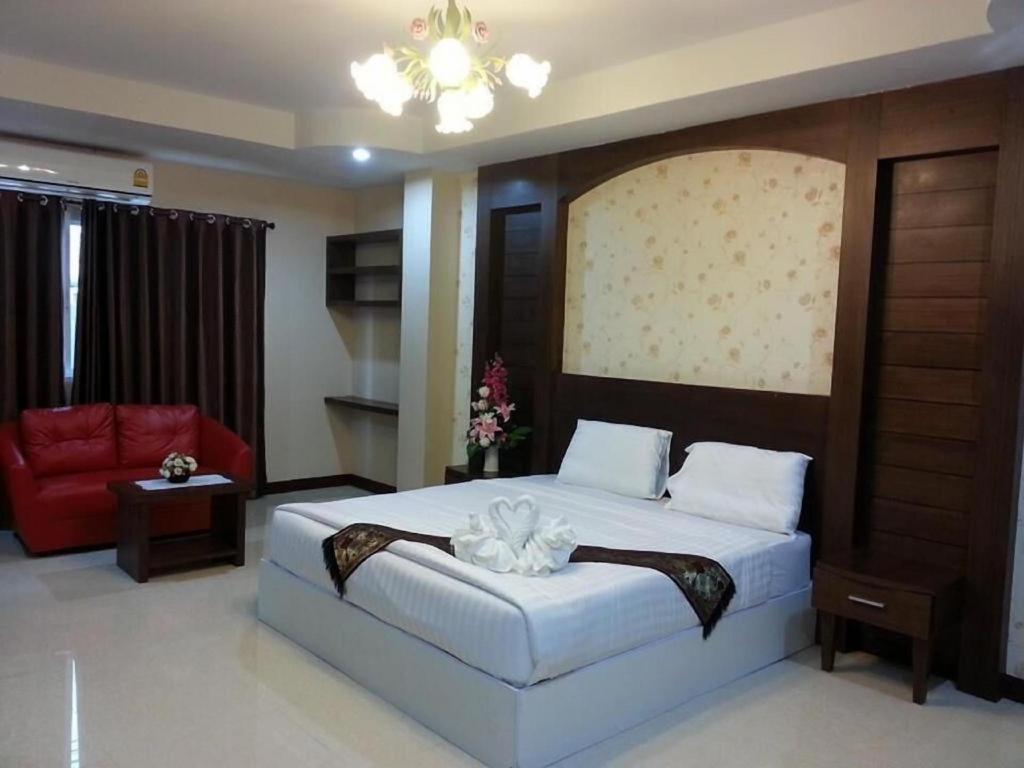 Le Parc Wangnang Hotel Phitsanulok Eksteriør billede