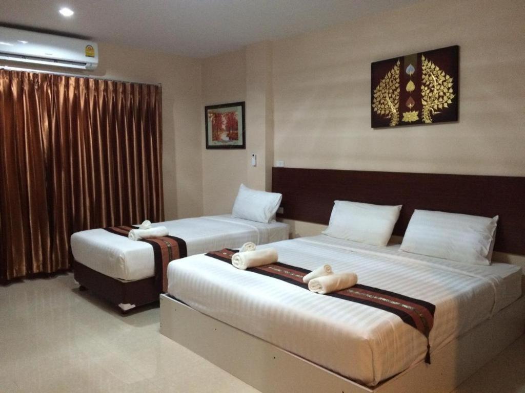 Le Parc Wangnang Hotel Phitsanulok Eksteriør billede