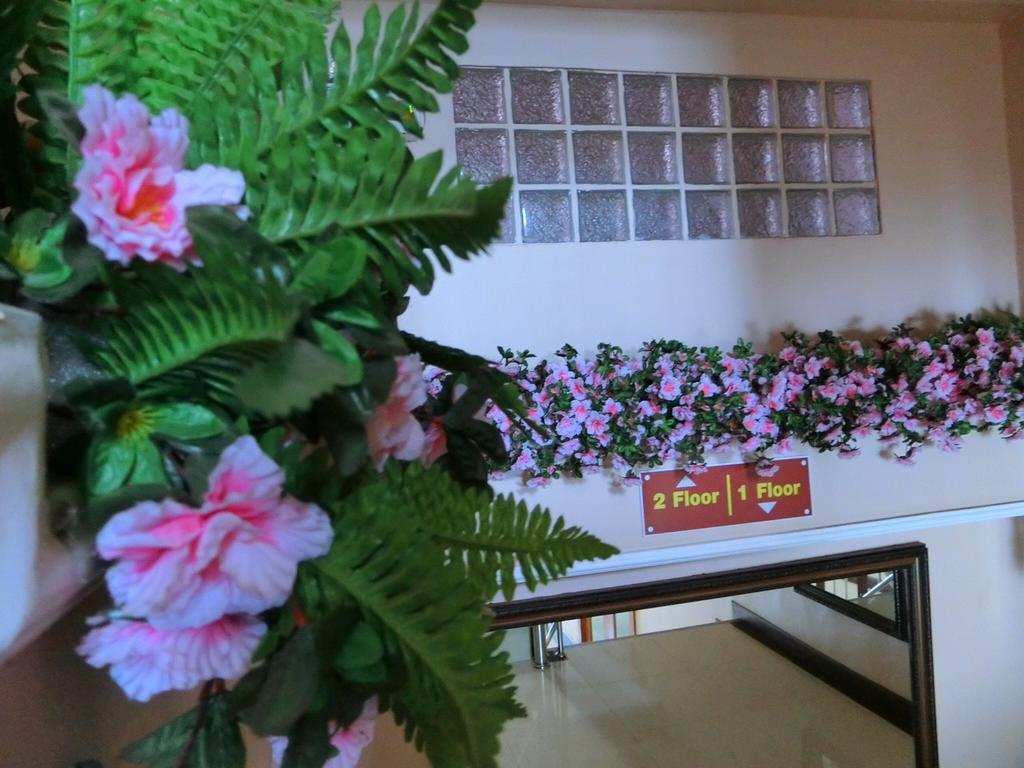 Le Parc Wangnang Hotel Phitsanulok Eksteriør billede