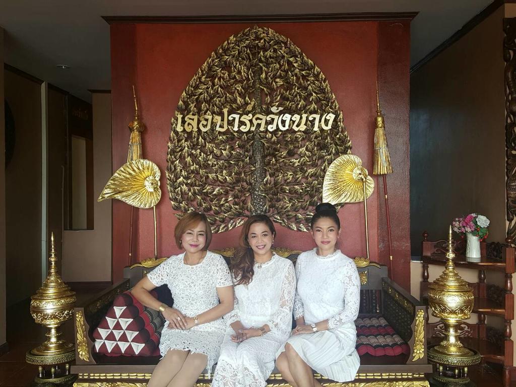 Le Parc Wangnang Hotel Phitsanulok Eksteriør billede